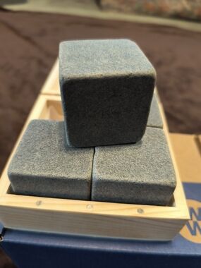 Set of 4 Large Whiskey Stones - Gray Cube Chillers